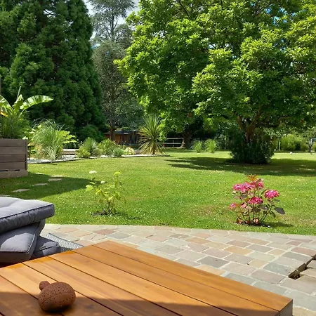 Ferienhaus Maisons Avec Piscine Et Sauna Pres De Paris & Giverny *